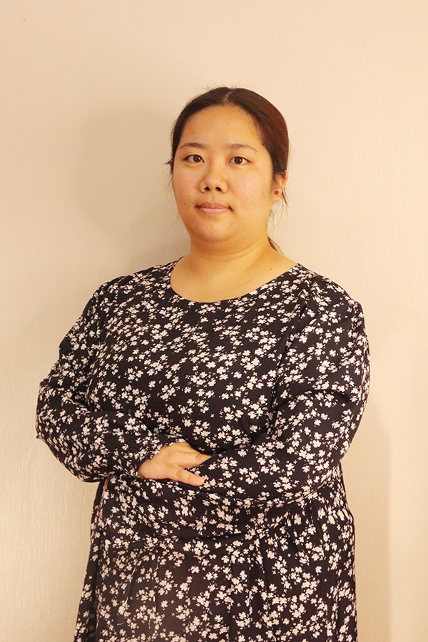 清涧候洋  本科学历，优秀班主任
