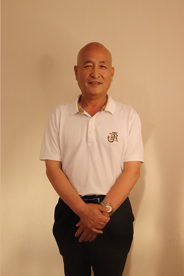 清涧杨养民 本科学历，毕业于陕西师范大学